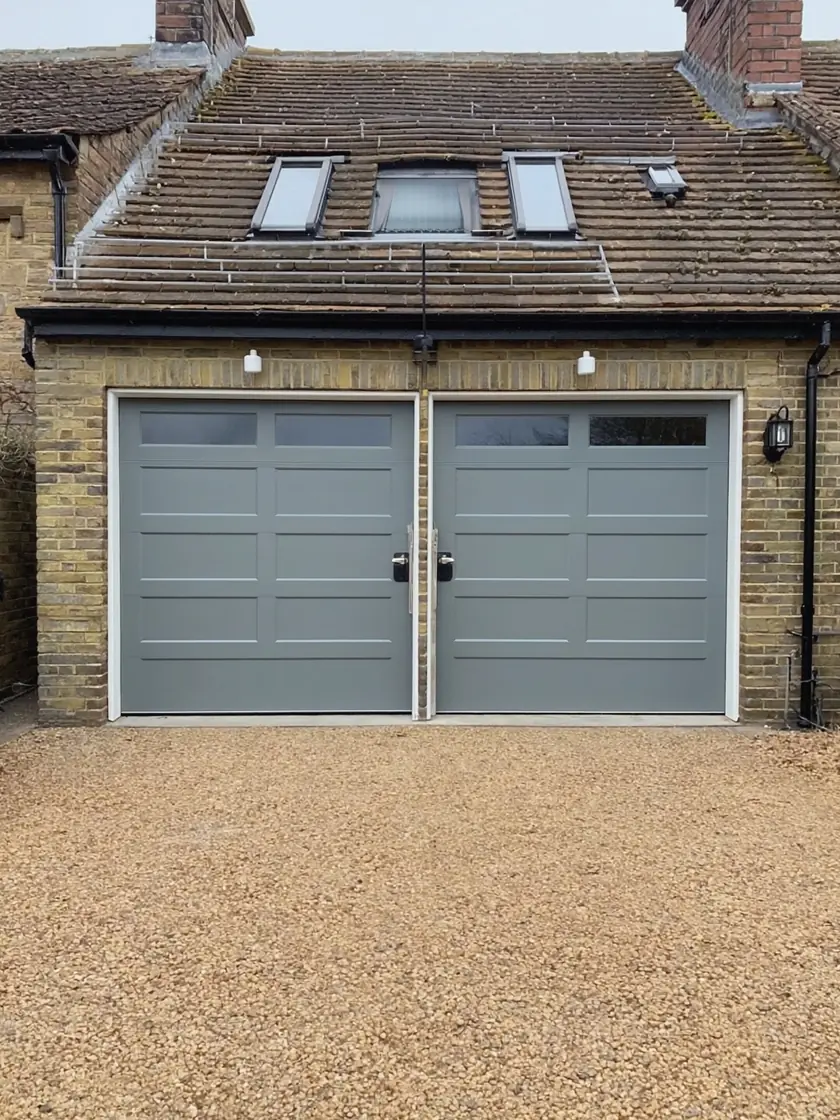 Garage door spraying: pair of doors