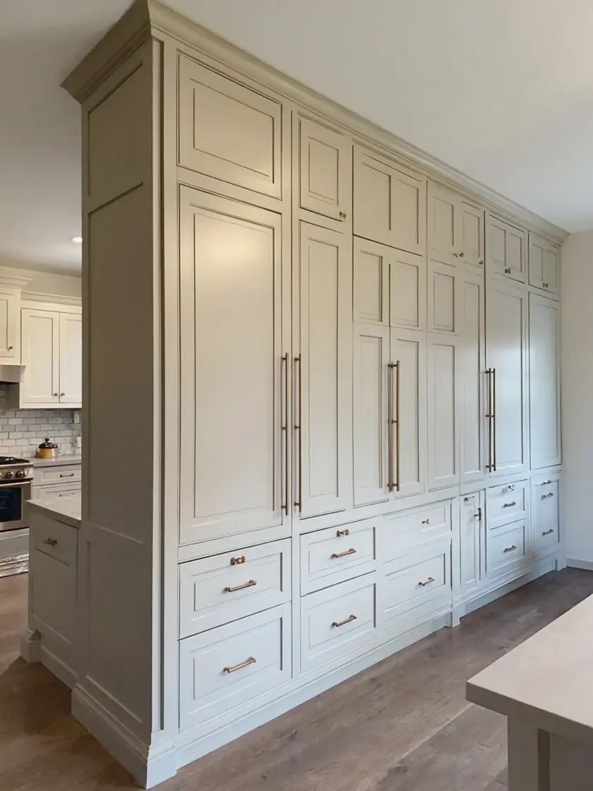 Kitchen respray: larder units